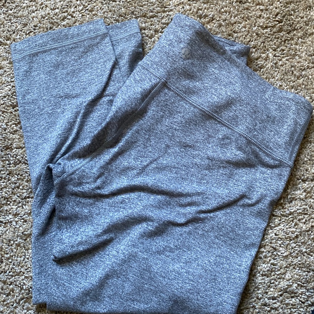 Lululemon yoga capris. Size 10.
